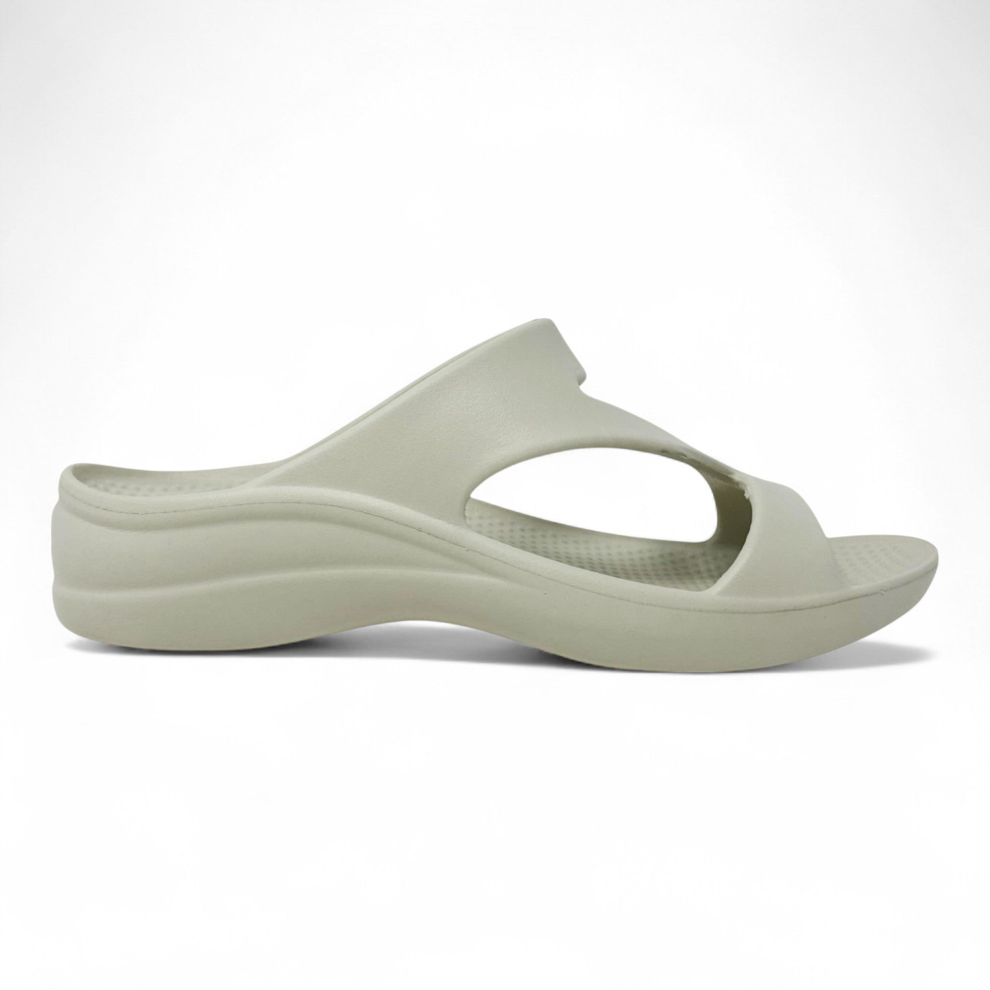 SquishyZ Women's Z-Strap Sandals